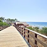 Sr Romana Playa Apartment Marbella